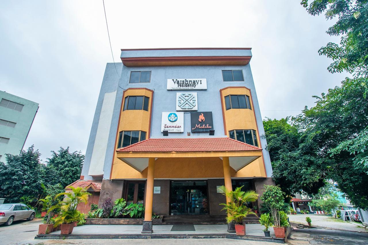 Oyo 18762 Vaishnavi Residency Hotell Bangalore Eksteriør bilde