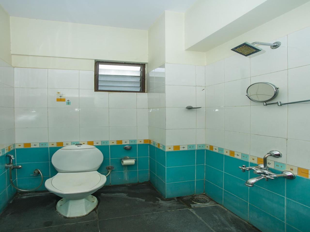 Oyo 18762 Vaishnavi Residency Hotell Bangalore Eksteriør bilde
